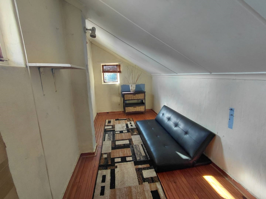 2 Bedroom Property for Sale in Waterfall KwaZulu-Natal