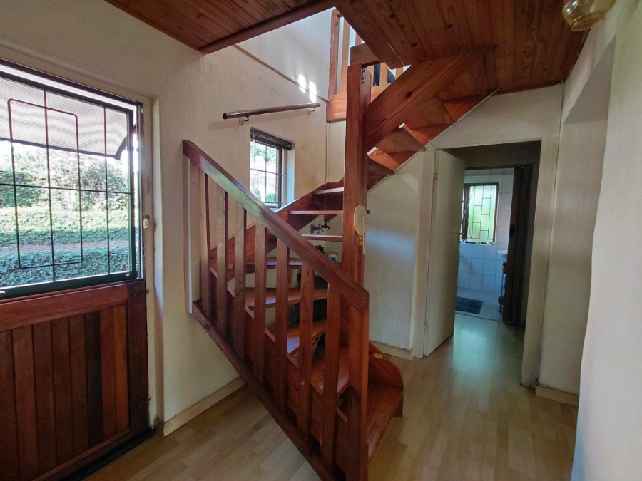 2 Bedroom Property for Sale in Waterfall KwaZulu-Natal