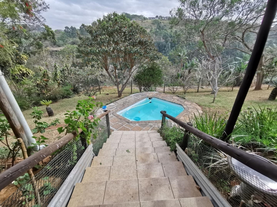 2 Bedroom Property for Sale in Waterfall KwaZulu-Natal