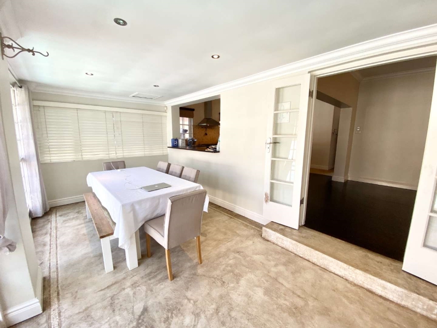 To Let 4 Bedroom Property for Rent in Durban North KwaZulu-Natal