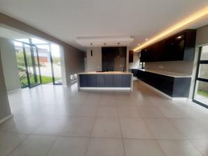 To Let 4 Bedroom Property for Rent in Palm Lakes Estate KwaZulu-Natal