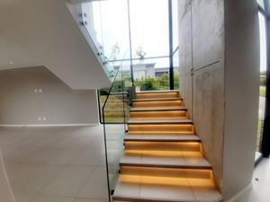 To Let 4 Bedroom Property for Rent in Palm Lakes Estate KwaZulu-Natal