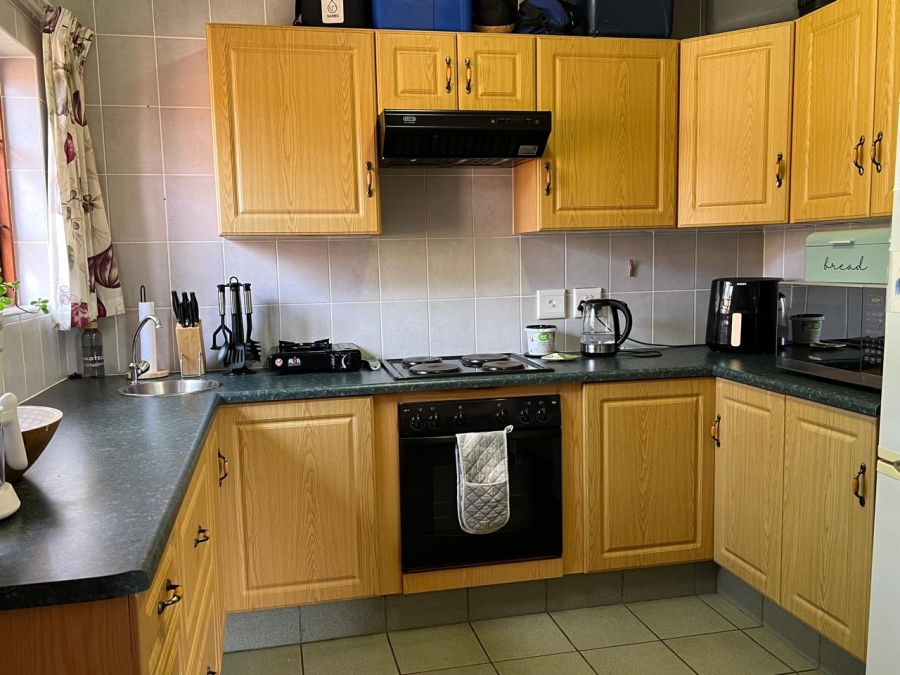 To Let 2 Bedroom Property for Rent in Howick North KwaZulu-Natal