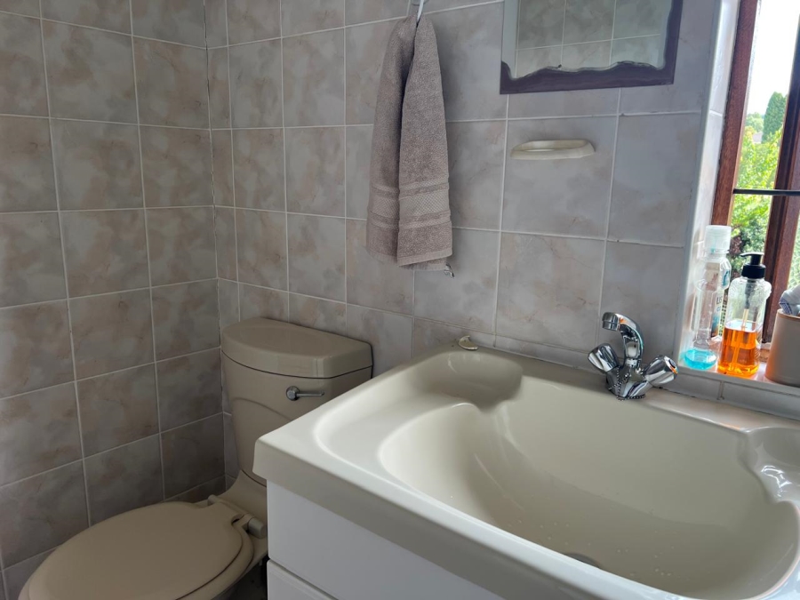 To Let 2 Bedroom Property for Rent in Howick North KwaZulu-Natal