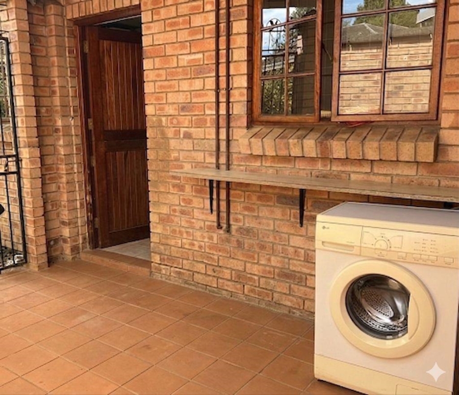 To Let 2 Bedroom Property for Rent in Howick North KwaZulu-Natal
