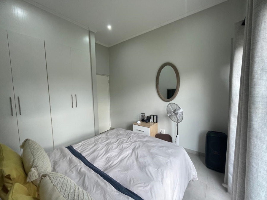 To Let 3 Bedroom Property for Rent in Palm Lakes Estate KwaZulu-Natal
