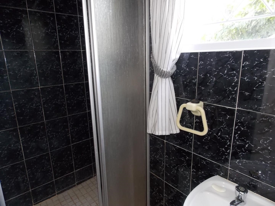 3 Bedroom Property for Sale in Glen Anil KwaZulu-Natal