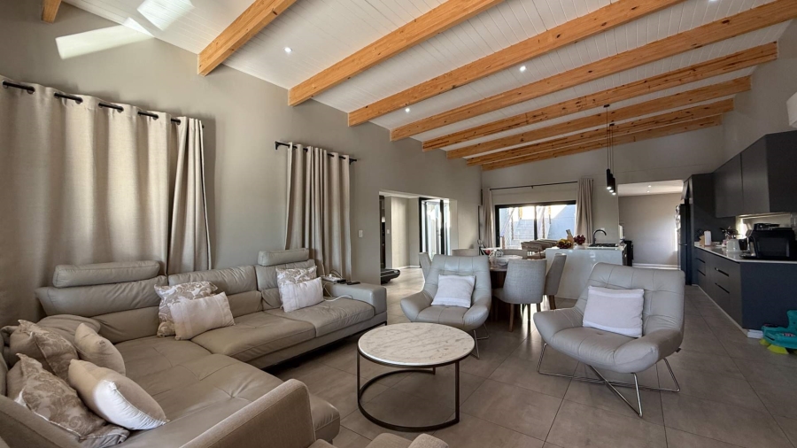3 Bedroom Property for Sale in Palm Lakes Estate KwaZulu-Natal
