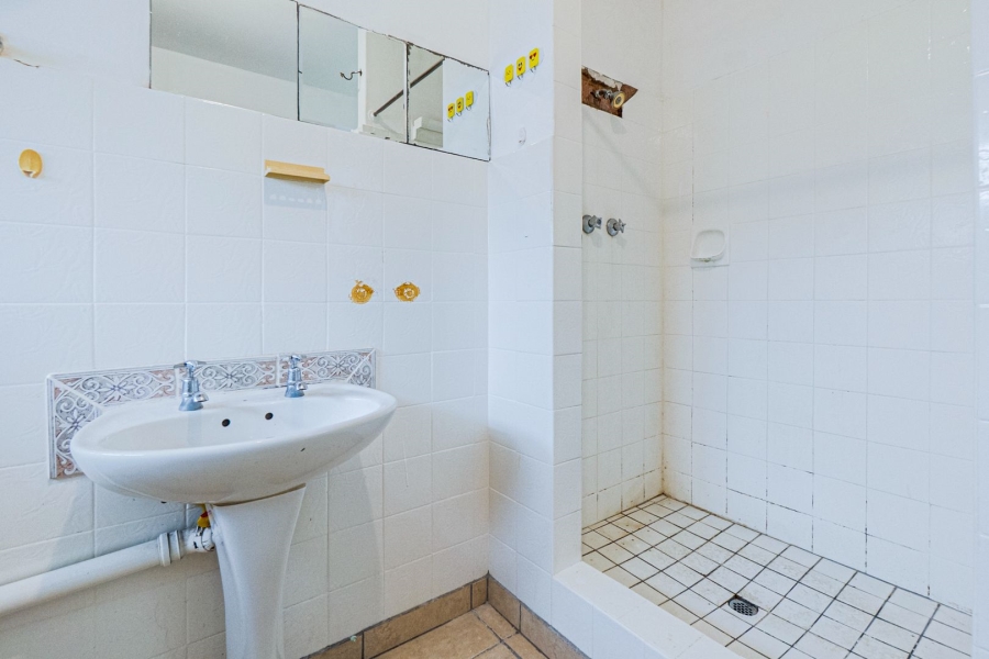 2 Bedroom Property for Sale in Amanzimtoti KwaZulu-Natal