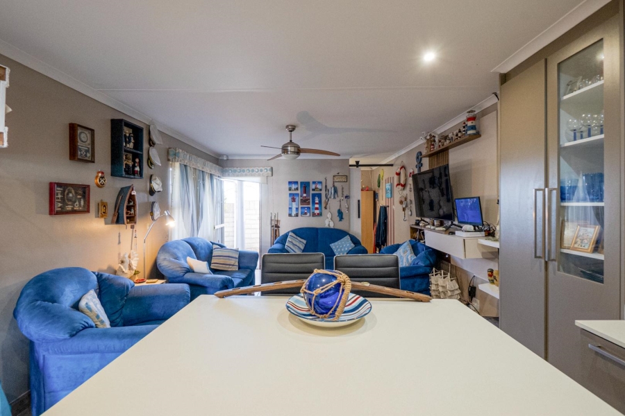 3 Bedroom Property for Sale in Amanzimtoti KwaZulu-Natal