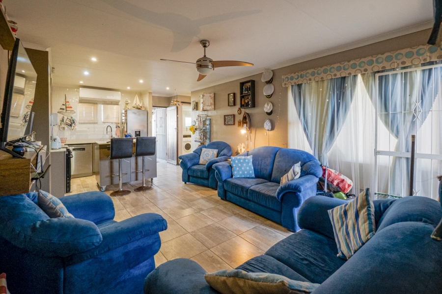 3 Bedroom Property for Sale in Amanzimtoti KwaZulu-Natal