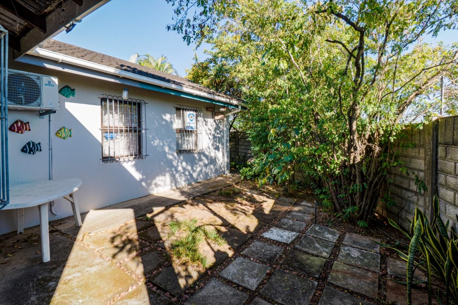 3 Bedroom Property for Sale in Amanzimtoti KwaZulu-Natal