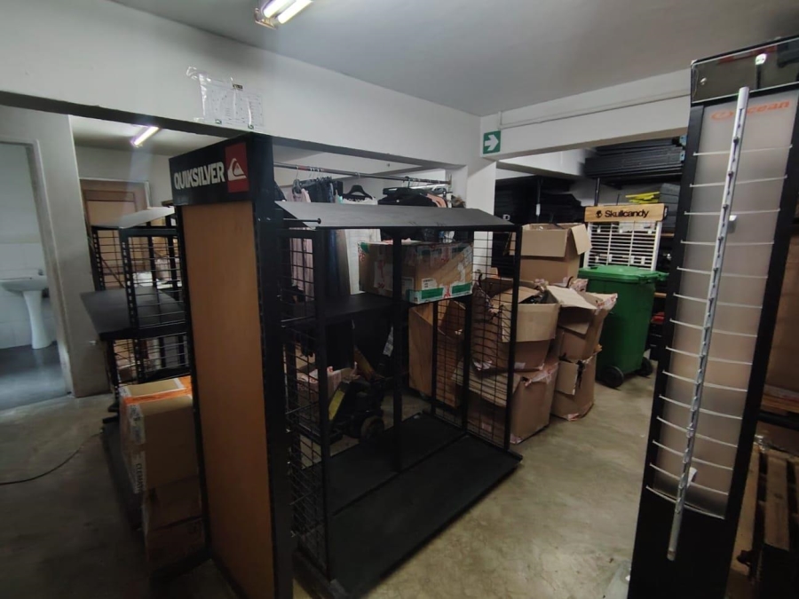 To Let Commercial Property for Rent in Windermere KwaZulu-Natal