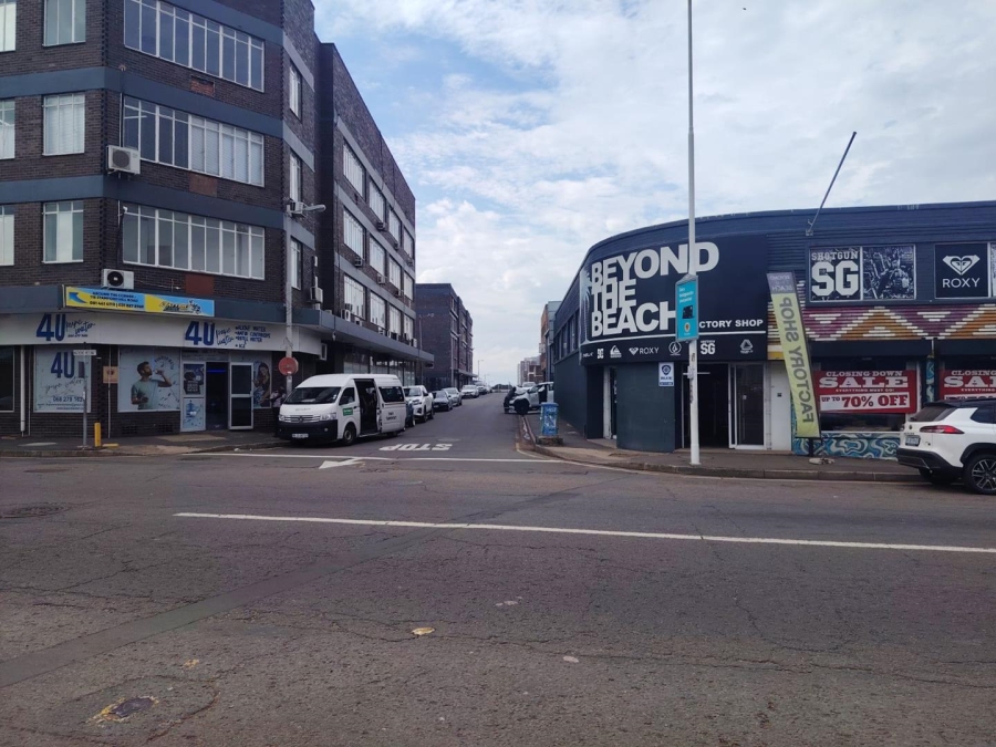 To Let Commercial Property for Rent in Windermere KwaZulu-Natal