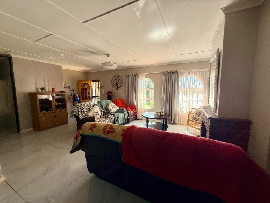4 Bedroom Property for Sale in Paulpietersburg KwaZulu-Natal
