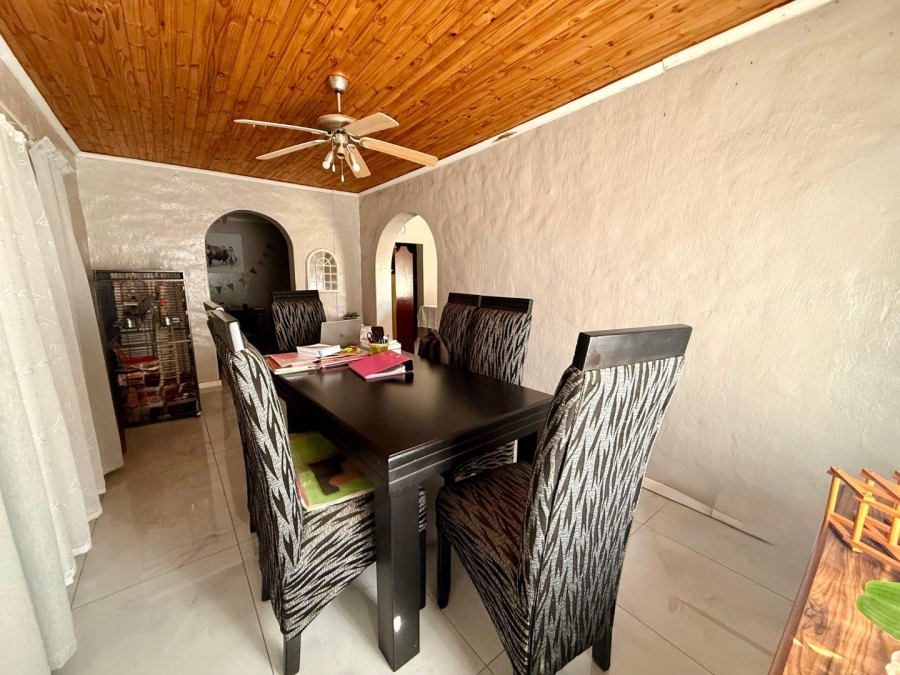 4 Bedroom Property for Sale in Paulpietersburg KwaZulu-Natal