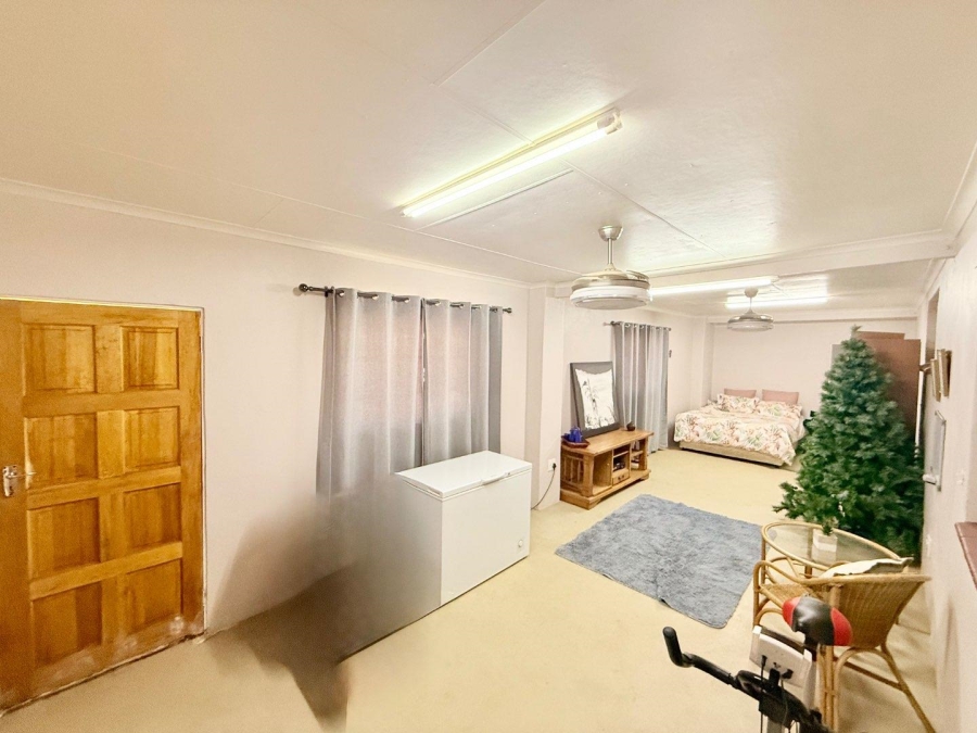 4 Bedroom Property for Sale in Paulpietersburg KwaZulu-Natal