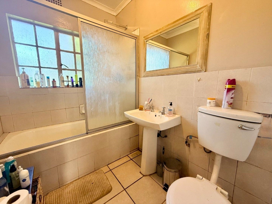 4 Bedroom Property for Sale in Paulpietersburg KwaZulu-Natal