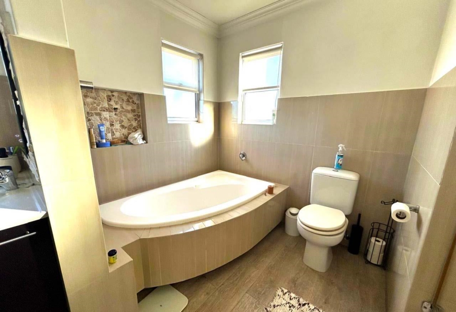 2 Bedroom Property for Sale in La Lucia Ridge KwaZulu-Natal