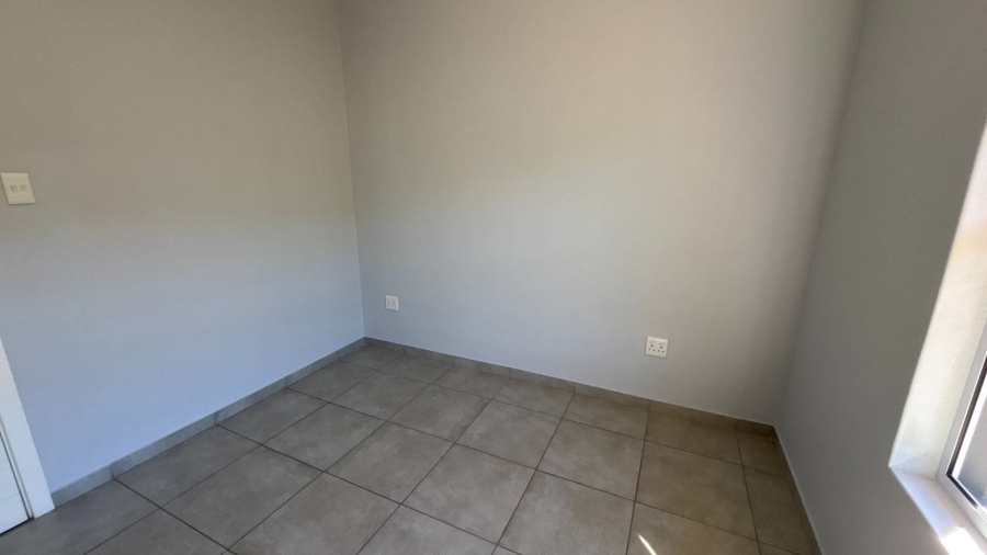 1 Bedroom Property for Sale in Chase Valley KwaZulu-Natal