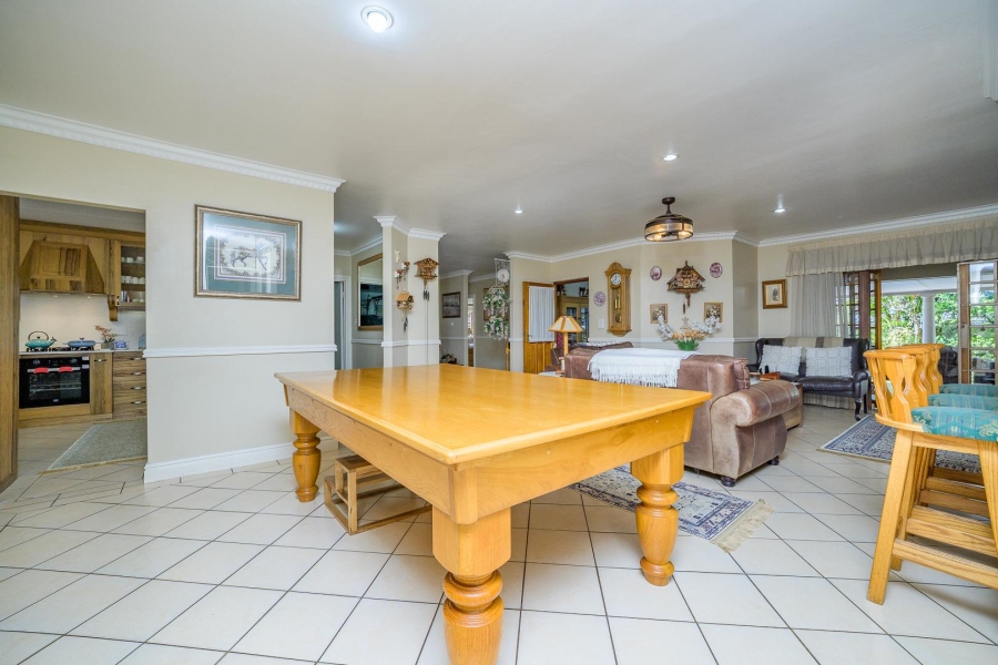 4 Bedroom Property for Sale in Umhlanga KwaZulu-Natal
