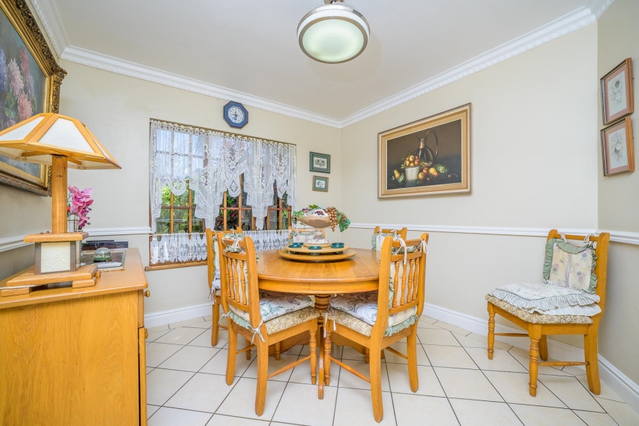4 Bedroom Property for Sale in Umhlanga KwaZulu-Natal
