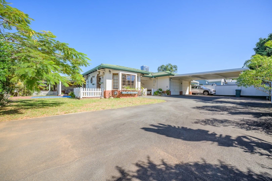 4 Bedroom Property for Sale in Umhlanga KwaZulu-Natal