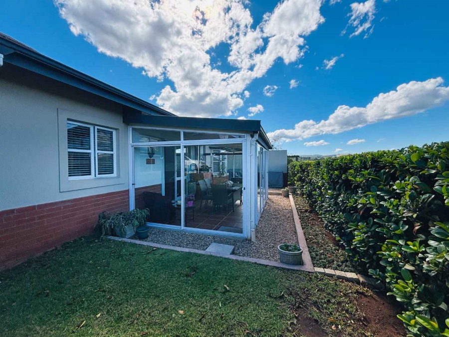 2 Bedroom Property for Sale in St Johns Village KwaZulu-Natal
