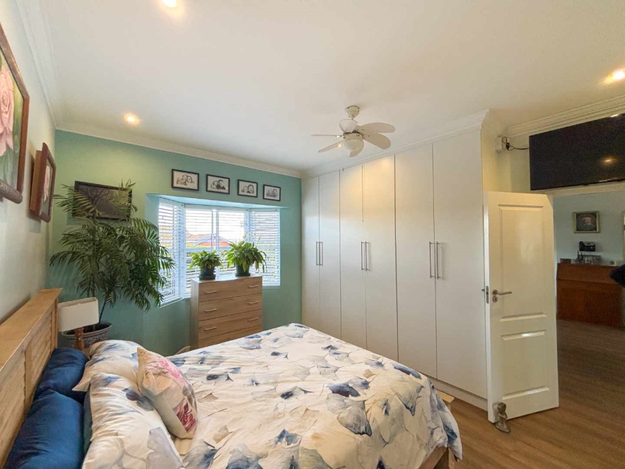 2 Bedroom Property for Sale in St Johns Village KwaZulu-Natal