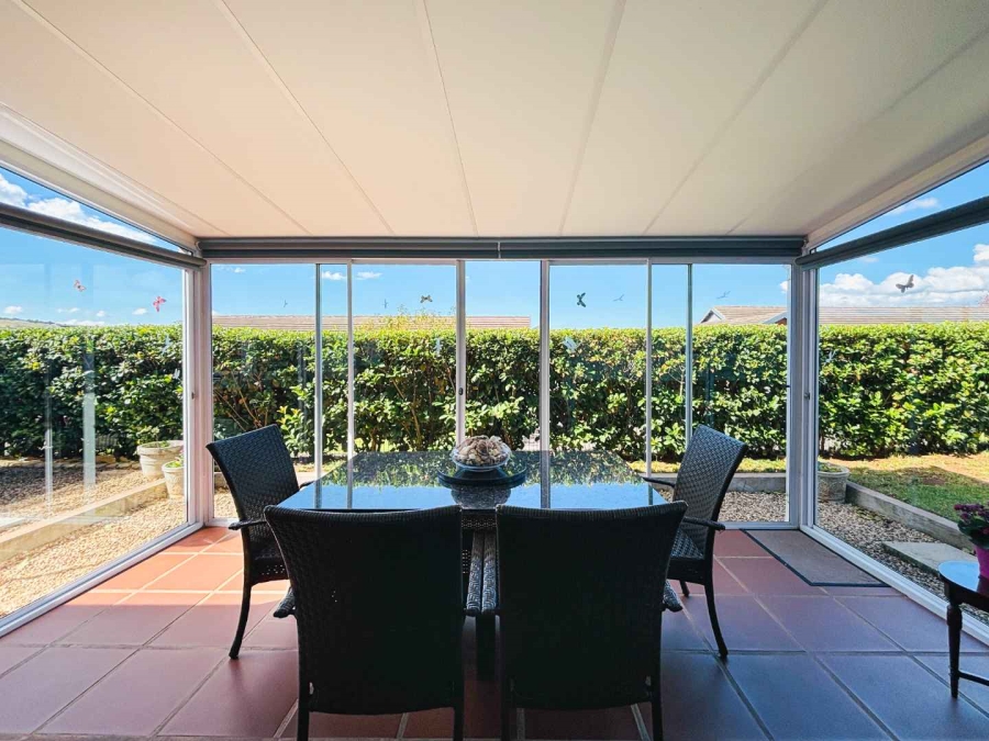 2 Bedroom Property for Sale in St Johns Village KwaZulu-Natal