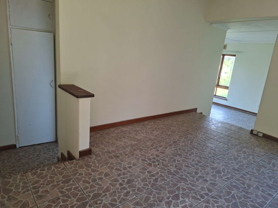 3 Bedroom Property for Sale in Queensburgh KwaZulu-Natal