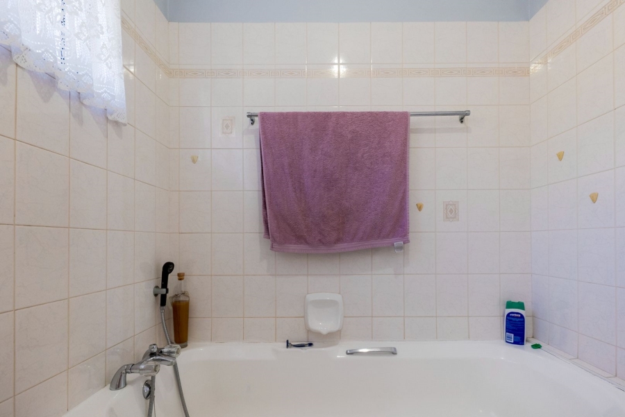 3 Bedroom Property for Sale in Amanzimtoti KwaZulu-Natal
