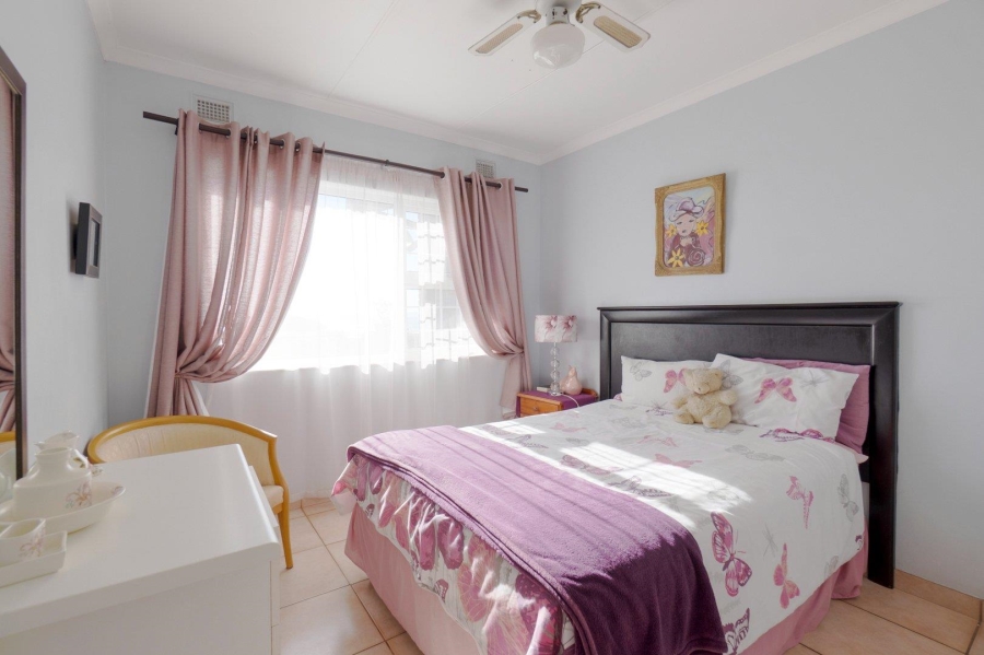 3 Bedroom Property for Sale in Amanzimtoti KwaZulu-Natal