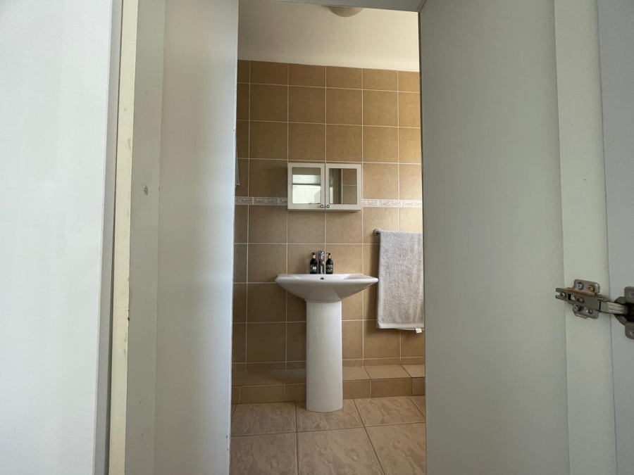 To Let 3 Bedroom Property for Rent in Palm Lakes Estate KwaZulu-Natal