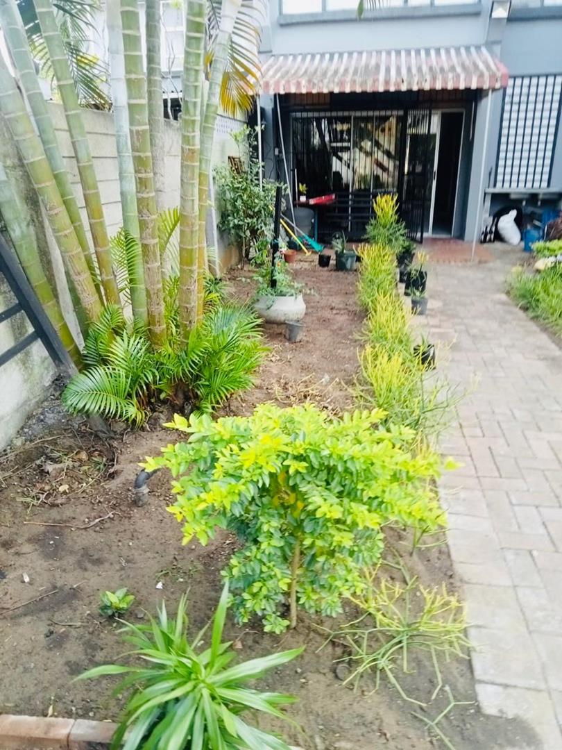 3 Bedroom Property for Sale in Meer En See KwaZulu-Natal