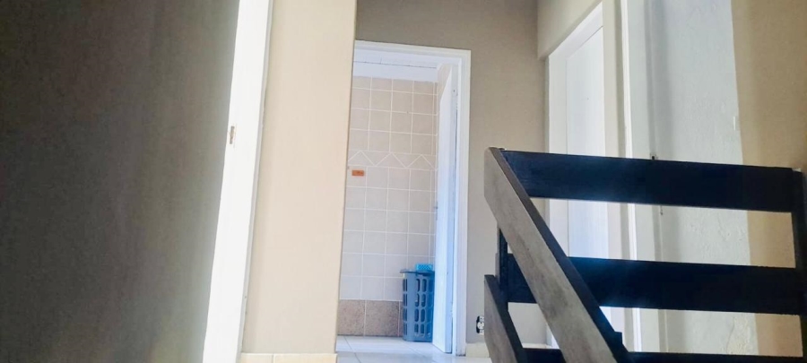 3 Bedroom Property for Sale in Meer En See KwaZulu-Natal