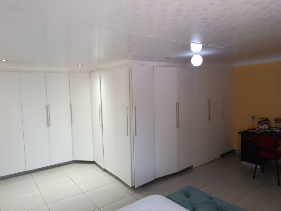 To Let 3 Bedroom Property for Rent in Copesville KwaZulu-Natal