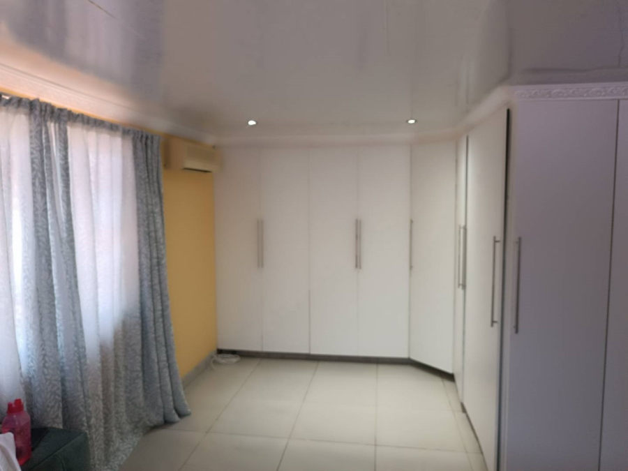 To Let 3 Bedroom Property for Rent in Copesville KwaZulu-Natal