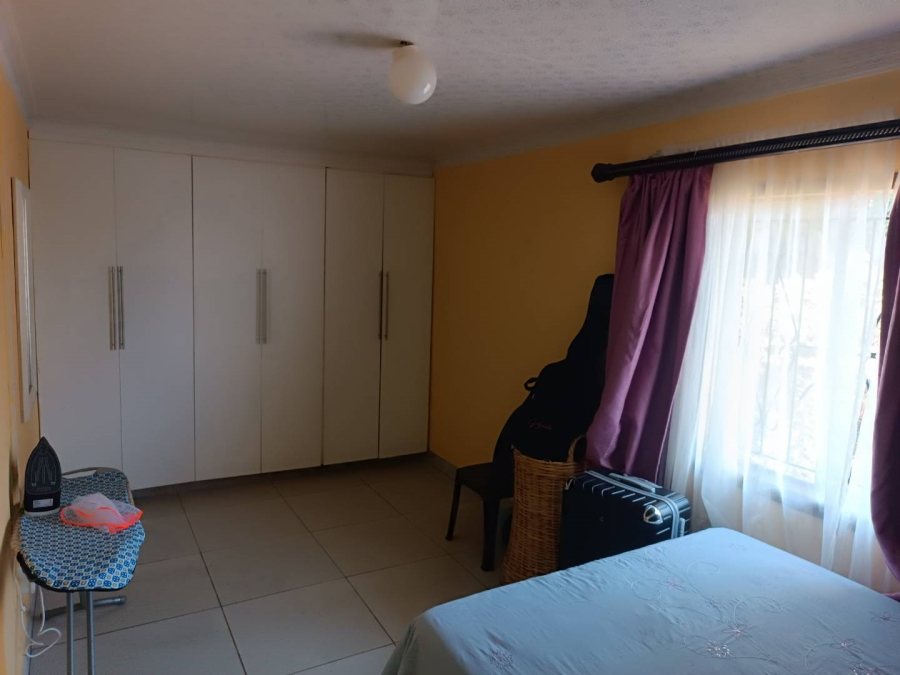 To Let 3 Bedroom Property for Rent in Copesville KwaZulu-Natal