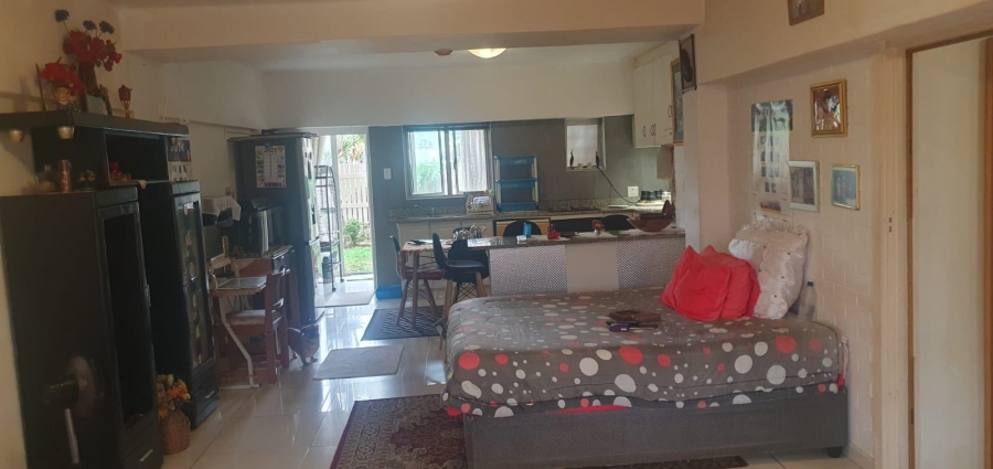 2 Bedroom Property for Sale in Amanzimtoti KwaZulu-Natal
