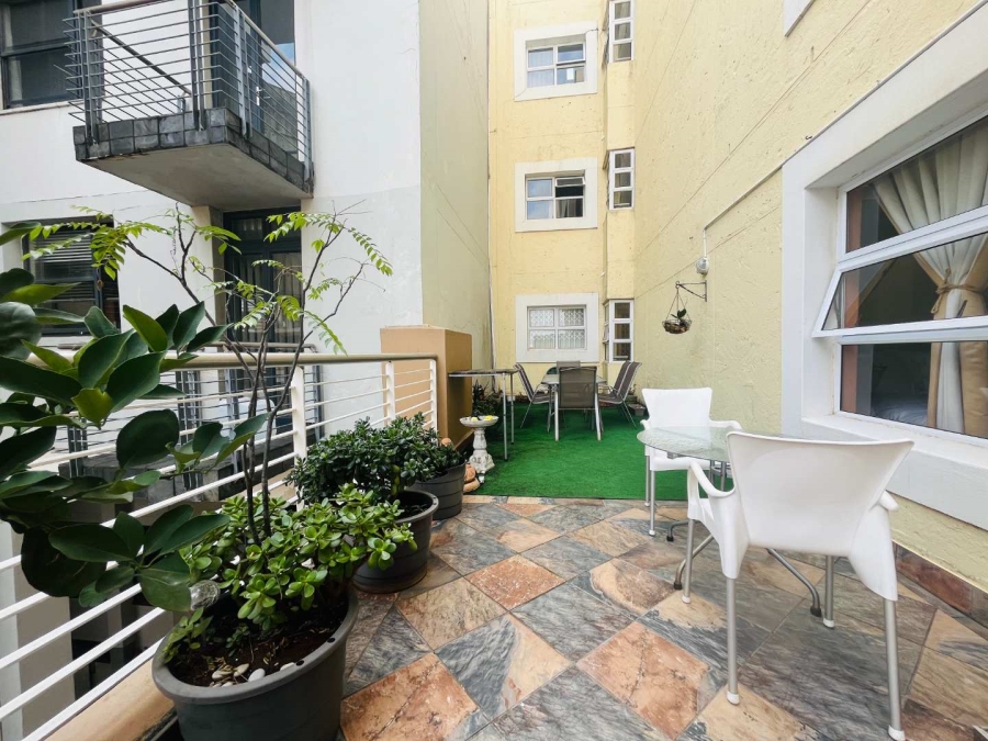 2 Bedroom Property for Sale in Umhlanga Ridge KwaZulu-Natal