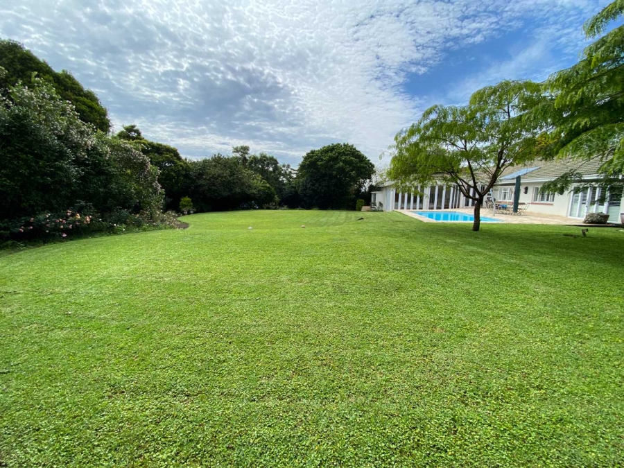 To Let 4 Bedroom Property for Rent in Kloof KwaZulu-Natal
