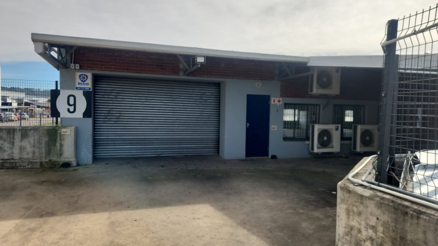 To Let Commercial Property for Rent in Pineside KwaZulu-Natal