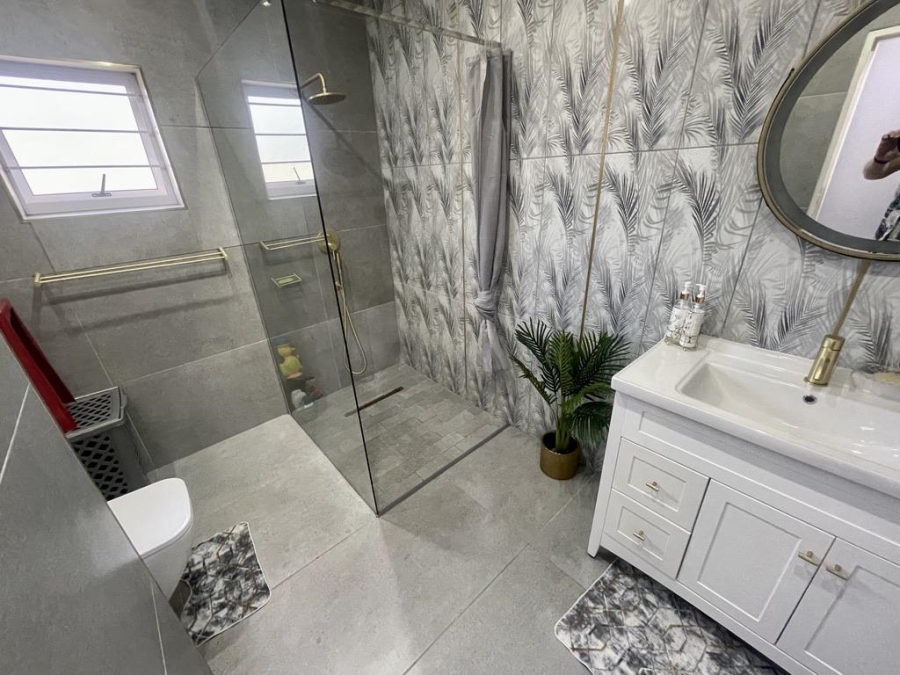3 Bedroom Property for Sale in La Lucia KwaZulu-Natal