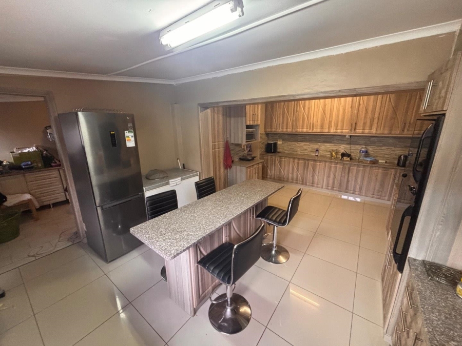 4 Bedroom Property for Sale in Sarnia KwaZulu-Natal