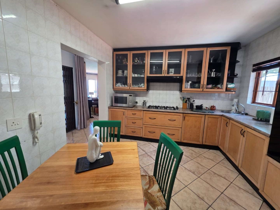 4 Bedroom Property for Sale in Umhlanga KwaZulu-Natal