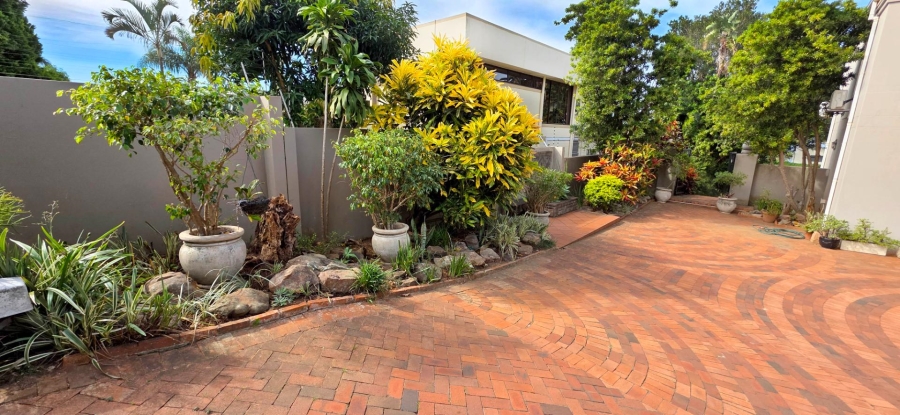 4 Bedroom Property for Sale in Umhlanga KwaZulu-Natal
