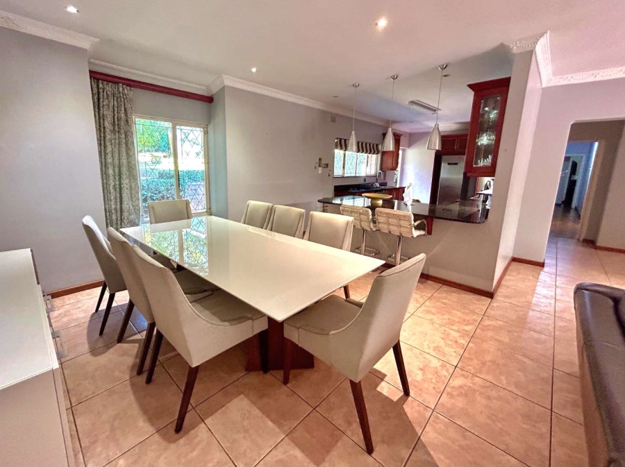 4 Bedroom Property for Sale in Kloof KwaZulu-Natal