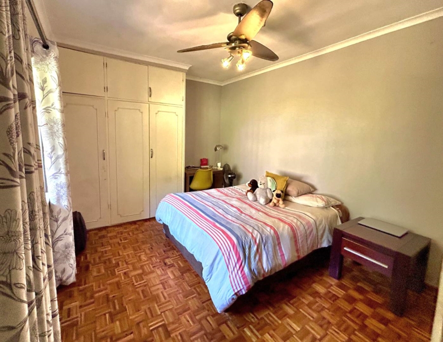 4 Bedroom Property for Sale in Kloof KwaZulu-Natal