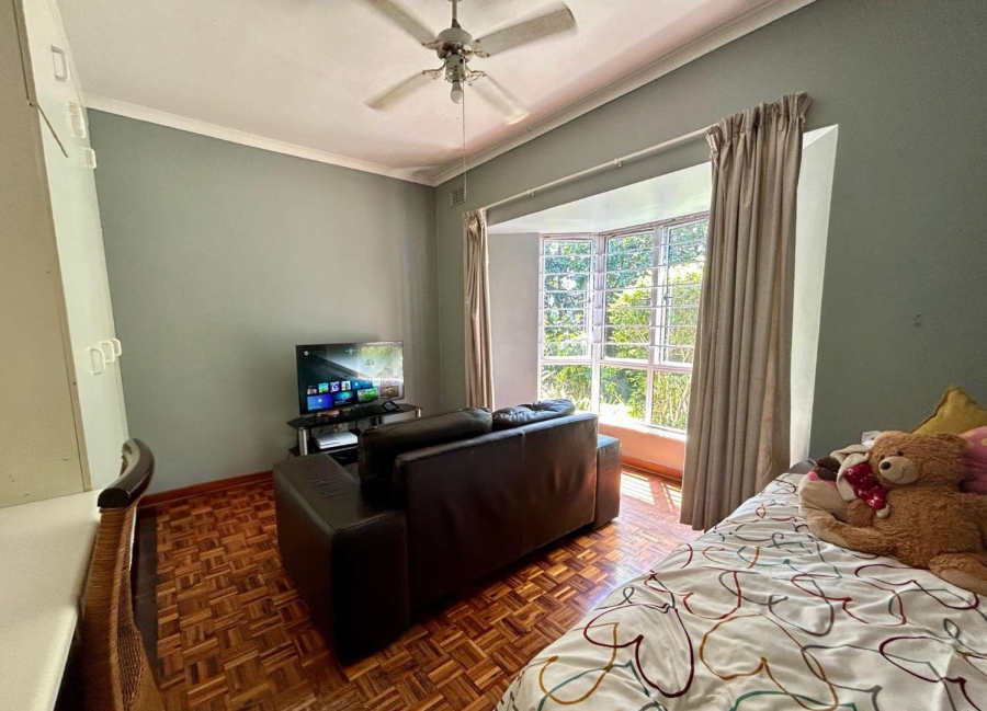 4 Bedroom Property for Sale in Kloof KwaZulu-Natal